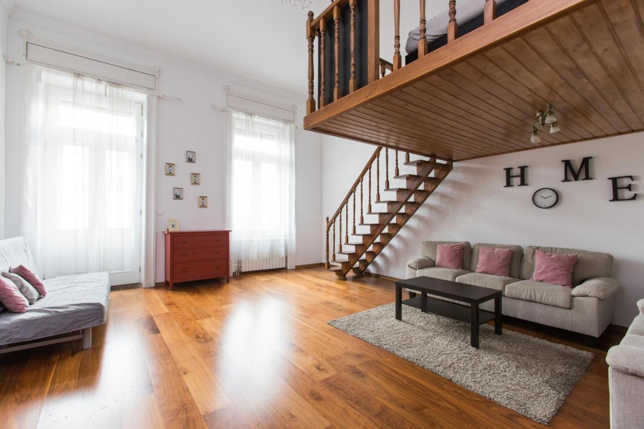 Grand Boulvard Apartment Budapest Eksteriør billede